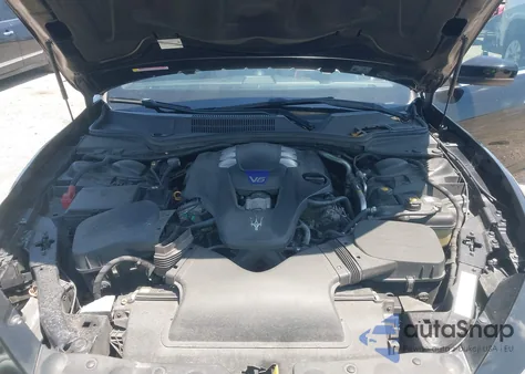 2017 Maserati Ghibli S z USA, uszkodzony, nr VIN ZAM57RTA4H1247081